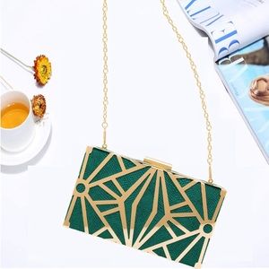 Evening Velvet Emerald Clutch | Gold Detail